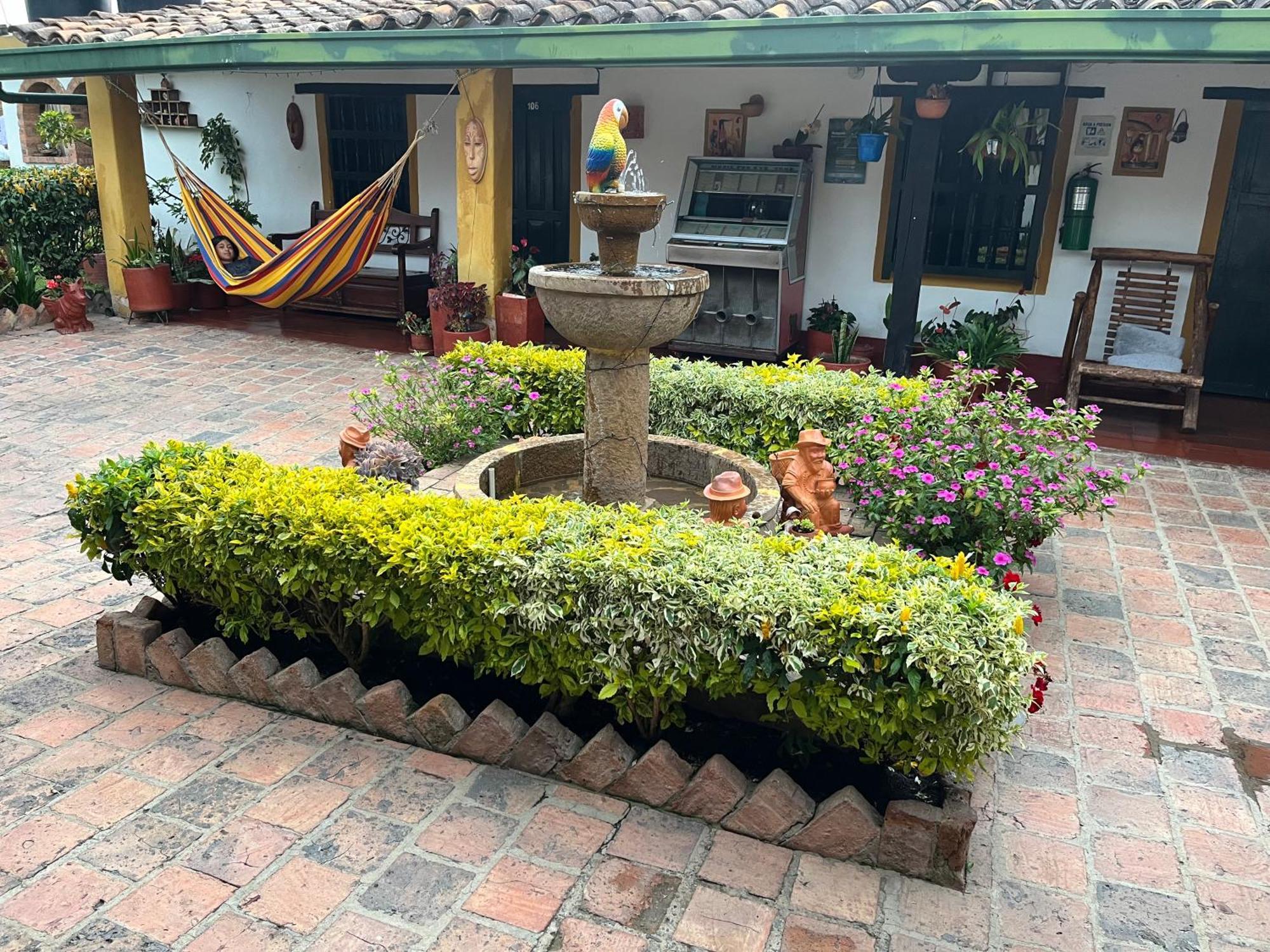 Hospederia Colonial De บียาเดเลย์บา ภายนอก รูปภาพ